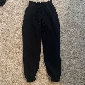 Lululemon black joggers